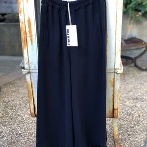 Just Femme Wide Leg Crop Pant